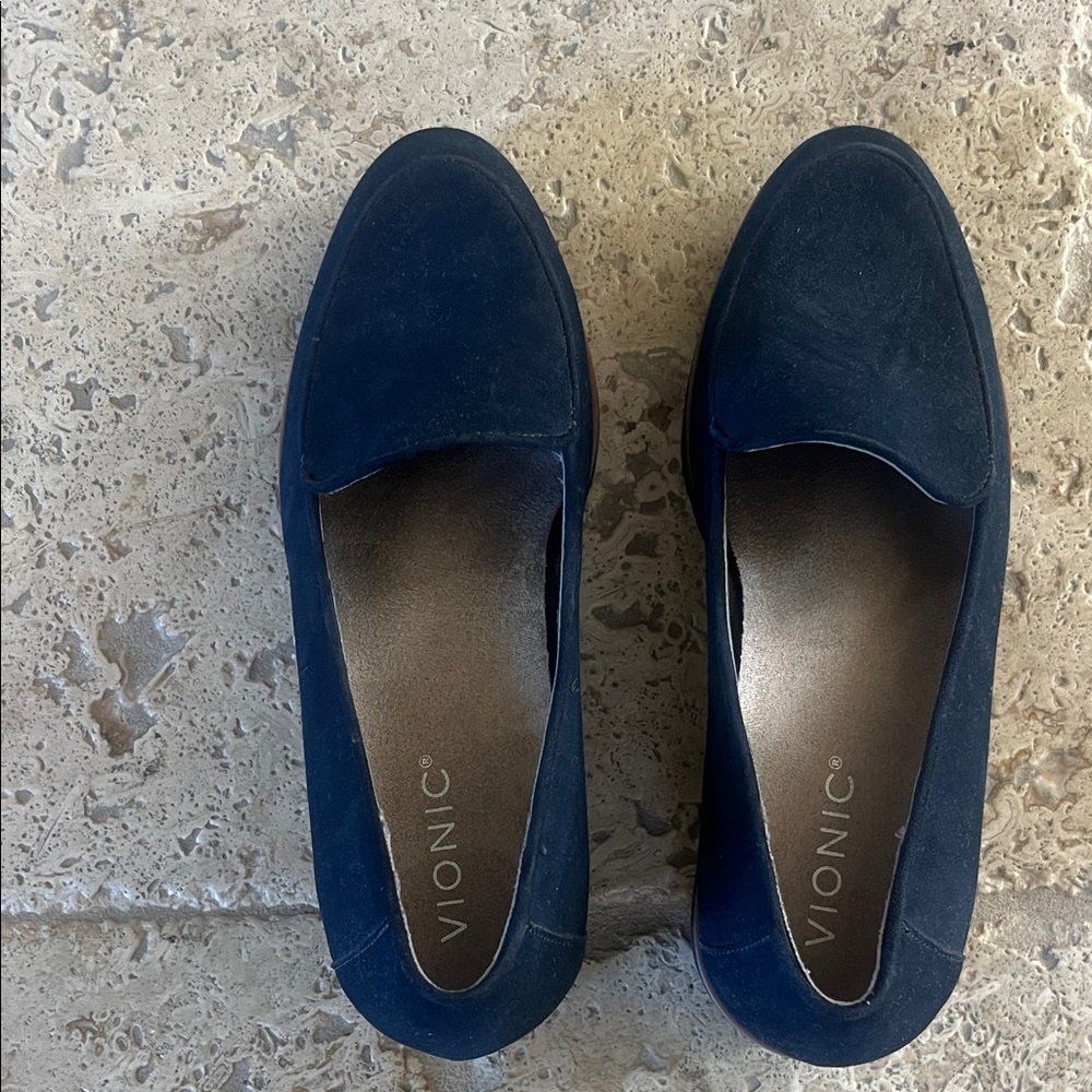 Vionic Women's Dark Blue Loafers